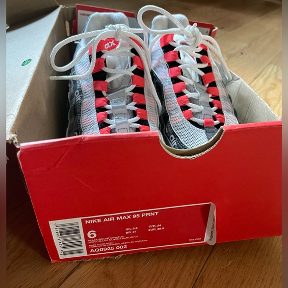 Air Max 95 Sneakers Men’s Size 6/Women’s Size 8 - Picture 7 of 8